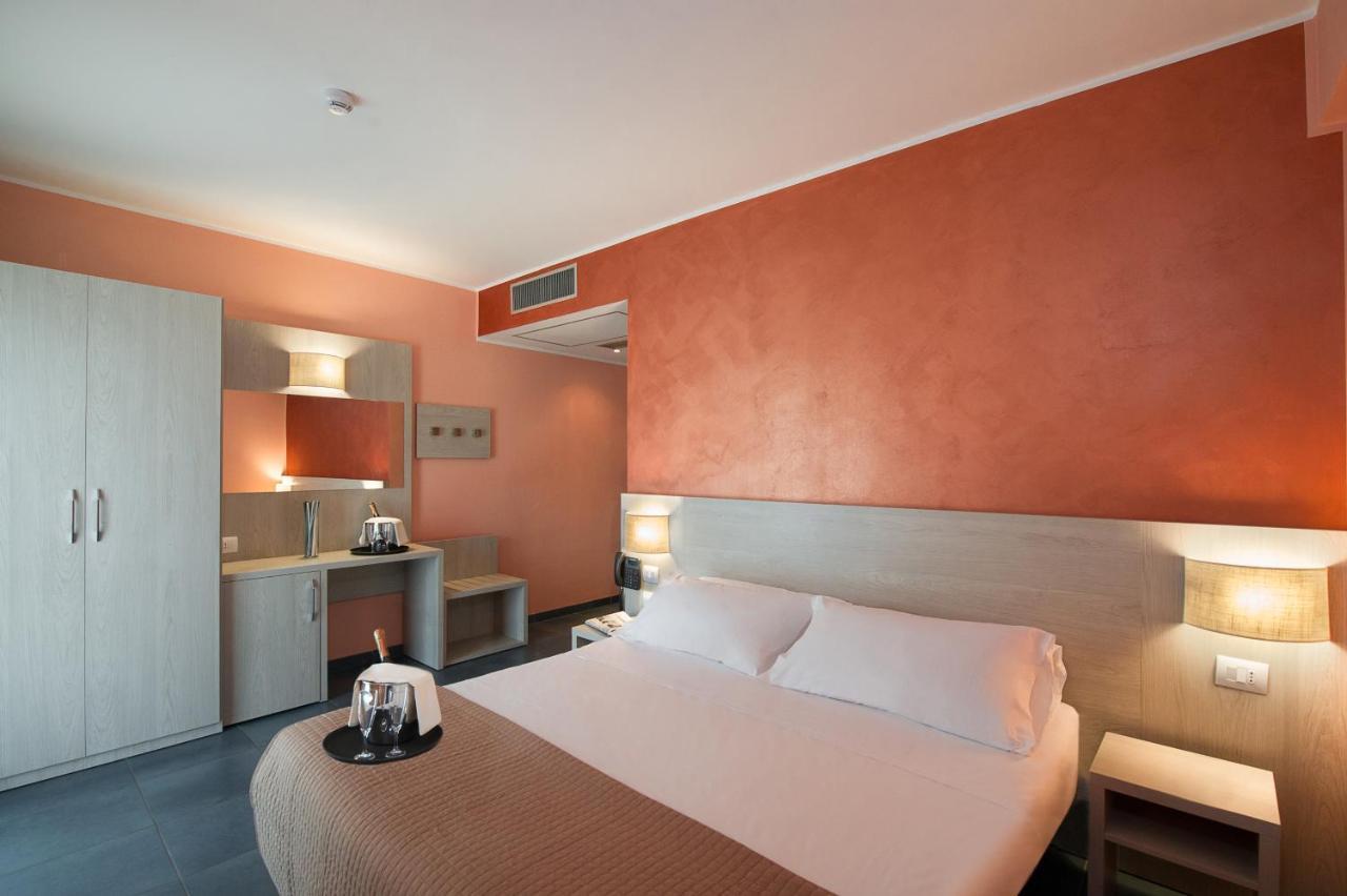 Hotel Testani Colleferro Esterno foto