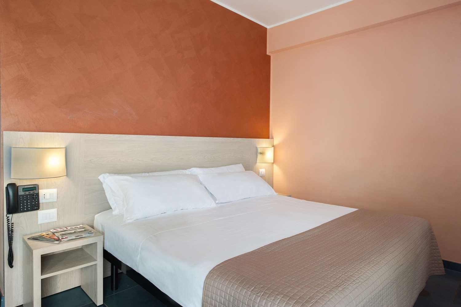 Hotel Testani Colleferro Esterno foto